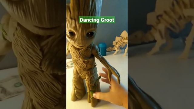 dancing Groot