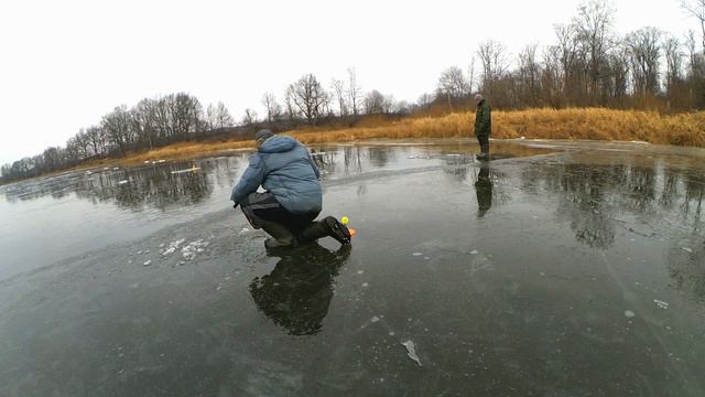 Крупная плотва вместо живца! Щука на жерлицы! Зимняя рыбалка 2019-2020! Безмотылка! смотреть онлайн