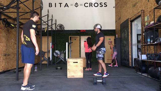 17.1 Julio Gonzalez Master 40-44 Region Latino América 187 reps смотреть онлайн