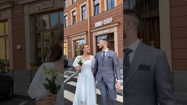 Бэкстейдж со свадебной фотосессии Максима и Ольги в Санкт-Петербурге)