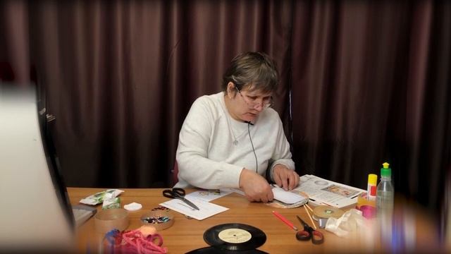 Мастер-класс по изготовлению панно на пластинке