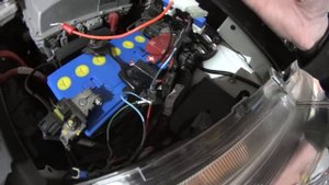 Жизнь с Nissan Leaf блог №2 - делаем правильное подключение ДХО - вода в стаканах