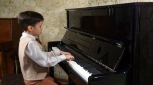 "Стрекоза". Композитор Уильям Гиллок.