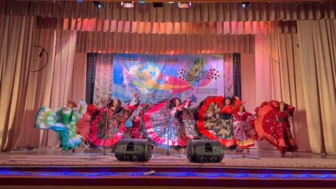 Цыганский танец. Открытие творческого сезона 2023г. Восточные танцы в Донецке #цыганскиетанцы