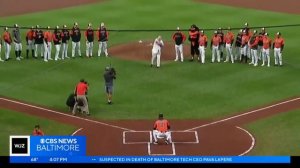 Baseball fans share stories, pay tribute to Orioles' legend Brooks Robinson