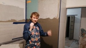 Штукатурка бетона плиточным клеем. Как и чем выровнять  гладкую бетонную стену. Штукатурка бетона.