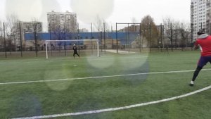 Играю в перчатках Льва Яшина/ Сравнение двух веков