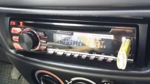 Pioneer DEH-1700UB fm.cd.mp3.usb.aux