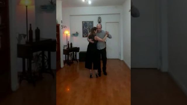Improvisación "Milonga brava", Guillermo y Flavia (Bailar...y Nada Más!!! Tango) смотреть онлайн
