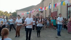 Запрошуємо до Ансамблю танцю "Дністровські хвилі"