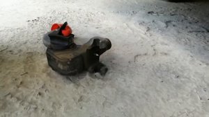 Снятие и установка крюка фаркопа БМВ Е38