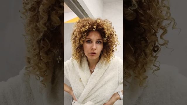 в какой цвет ты никогда бы не покрасил волосы? #shortsvideo смотреть онлайн