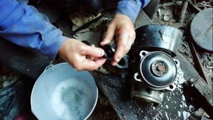Ремонт Польского насоса Р 100 опрыскивателя на зоо литров.