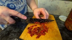 Расскажу за 1 минуту: салат из вяленых помидоров