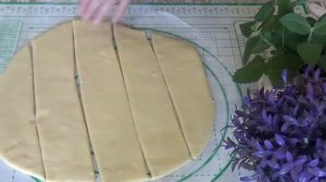 ПЫШКИ НА СМЕТАНЕ "БАБУШКИНЫ". ПРОСТОЙ И БЮДЖЕТНЫЙ РЕЦЕПТ ПЫШЕК В ДУХОВКЕ