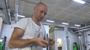 Smart Roadster (Смарт Родстер) Замена свечей и подушки двигателя