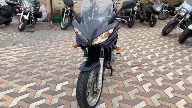 Yamaha FZ 6 Fazer смотреть онлайн