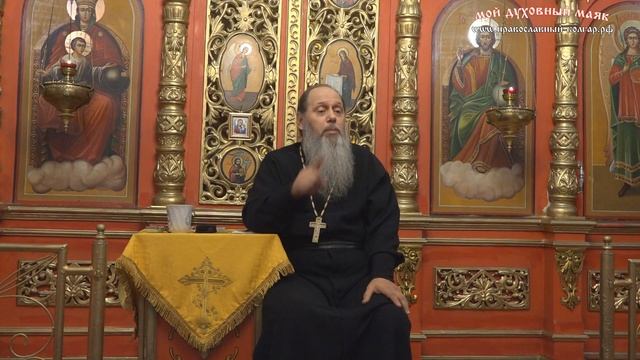 Что Вы делаете, если время чтения акафиста совпадает с Богослужением? смотреть онлайн