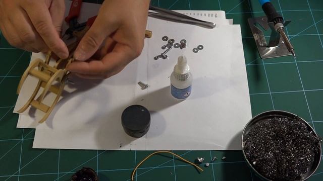 Робот на ESP32 с клешней смотреть онлайн