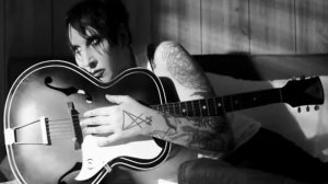 Marilyn Manson God's Gonna Cut You Down