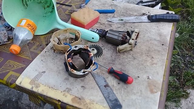 Весной в ДЕРЕВНЕ. Участок, Сад и Огород. Дела житейские. Жена накормила Щами смотреть онлайн