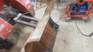 Простая ЛОПАТА-ОТВАЛ для МОТОБЛОКА СВОИМИ РУКАМИ??Simple SHOVEL-BLADE for TILLERS??