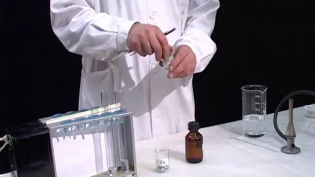 Карбоновые кислоты. Взаимодействие уксусной кислоты с металлами