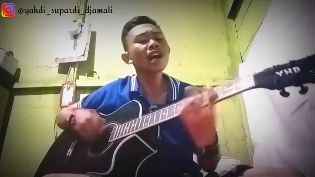 Cover Lagu Bugis Pabbokoni Pappojimmu смотреть онлайн