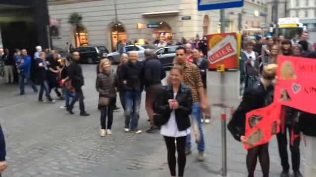 Helene wird von Ihren Fans empfangen ;) смотреть онлайн