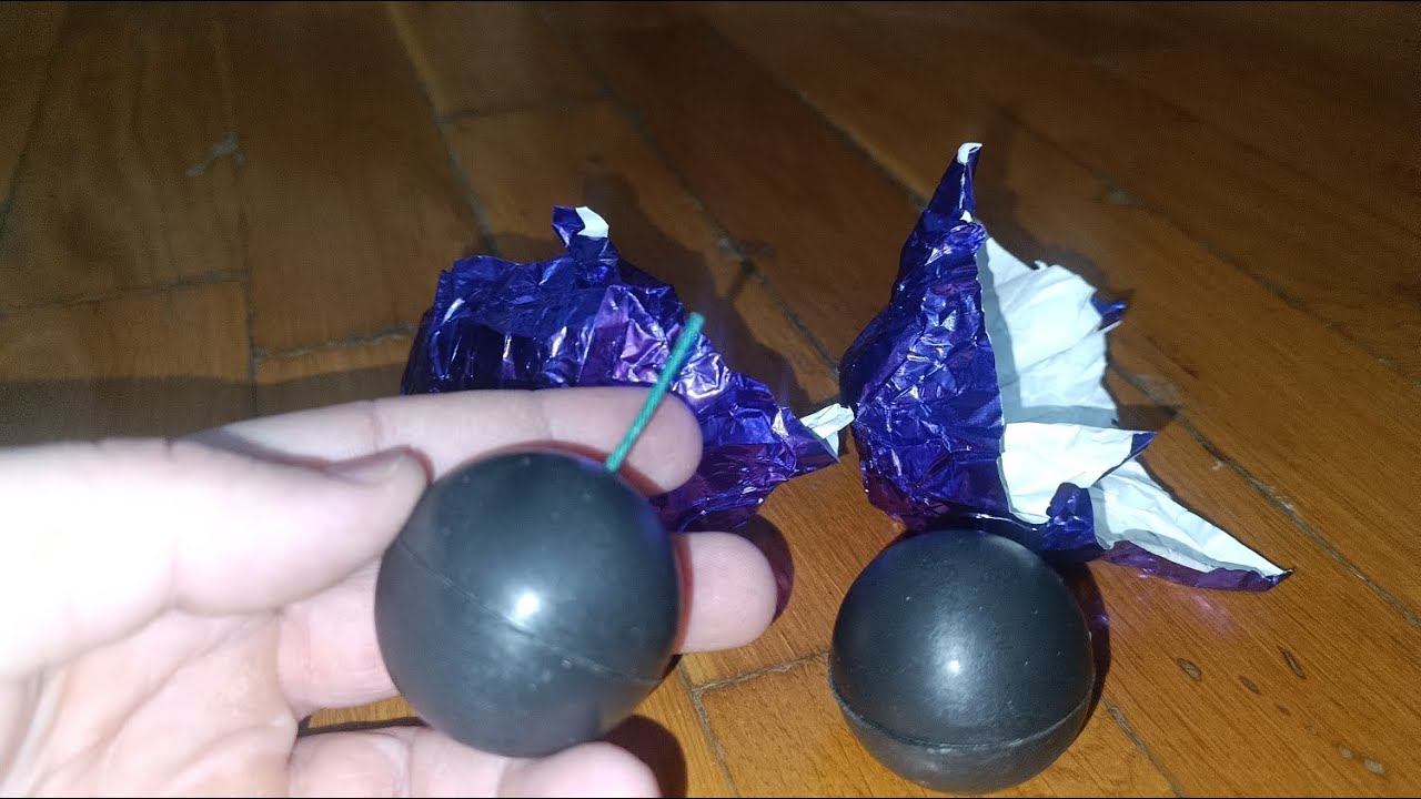 ВЗОРВАЛИ ТРЕСКУЧИЙ ШАРИК / ТЕСТ ПИРОТЕХНИКИ / #пиротехника #взрыв #петарды #топ #салют #фейрверк смотреть онлайн