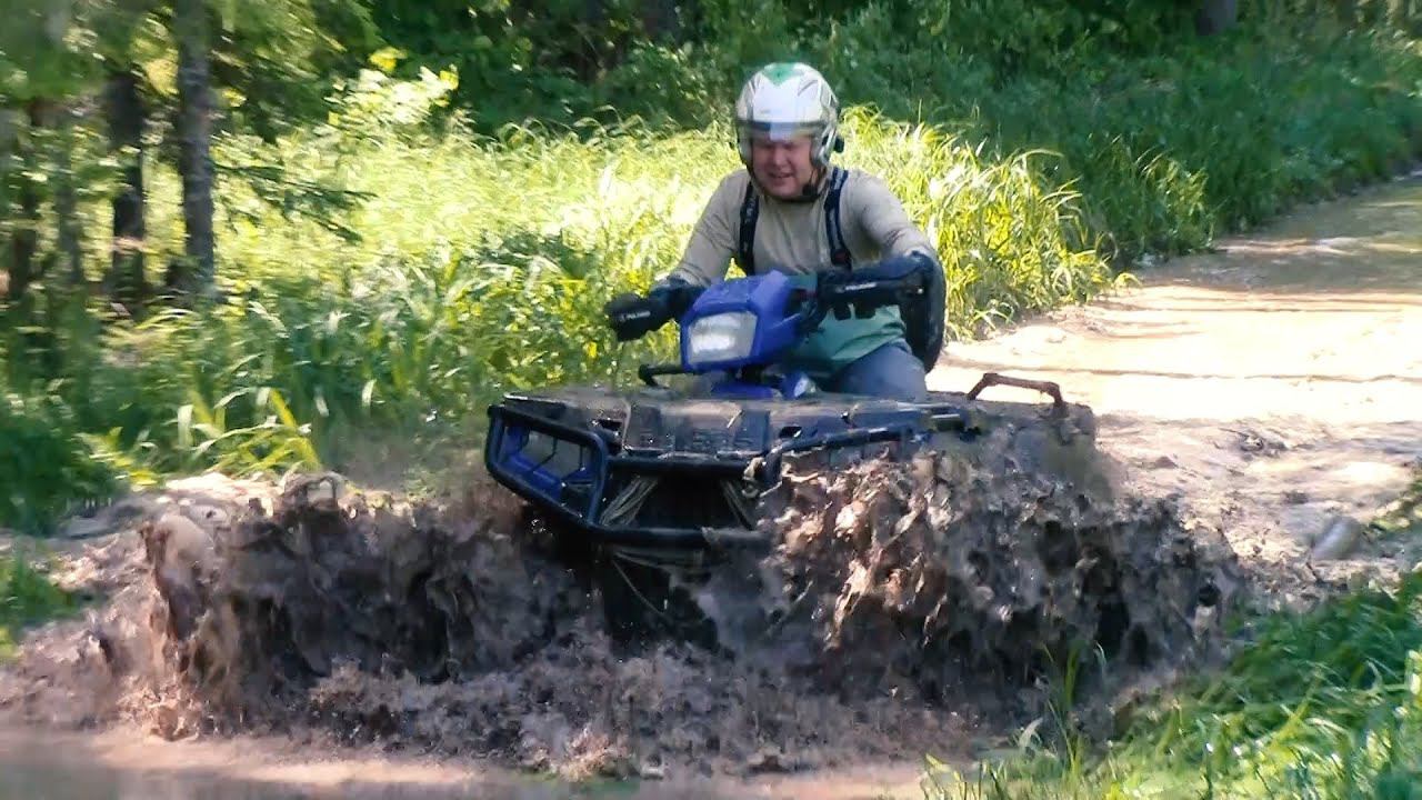 Квадроциклы Polaris 570, Stels Guepard 800, Brp Outlander 1000 в грязи