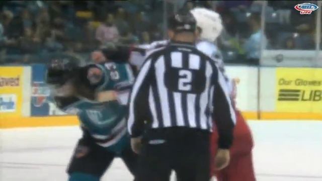 Matt Pelech vs Dalton Smith смотреть онлайн