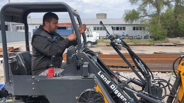 Ошибки при работе с экскаваторной установке на мини погрузчике Волгодонец смотреть онлайн