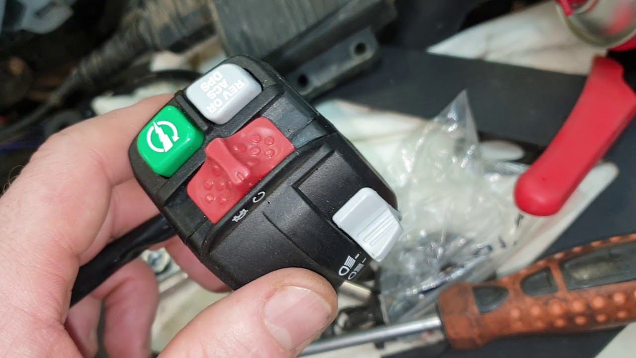 собираю Can-Am Brp Outlander 1000 XMR часть 2