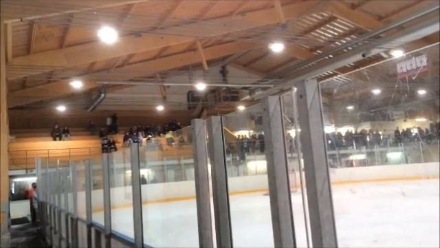 Aamulypsyn mainos jääkiekkopelin erätauolla (Director´s cut) смотреть онлайн