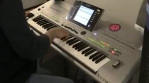Yamaha Tyros 3 - Demo Rock!