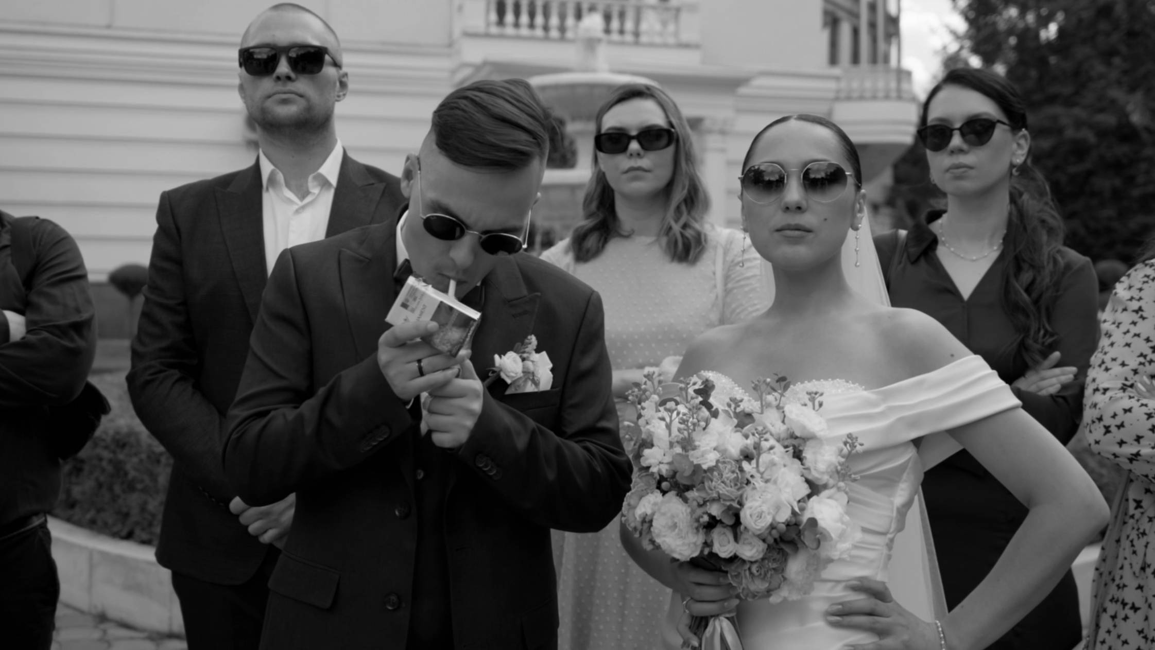 Pavel & Bella смотреть онлайн