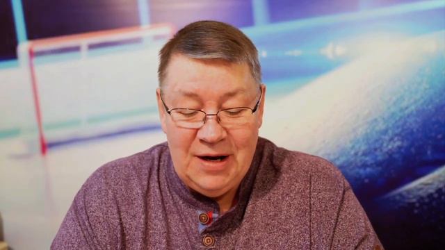 "Помощь" из VIP ложи.Очень уж охраняет свои голы КХЛ. Видео не пускают. смотреть онлайн