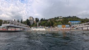 ПЛЯЖ МАССАНДРА В ЯЛТЕ. ВИД ГЛАЗАМИ ПЛАВЦА