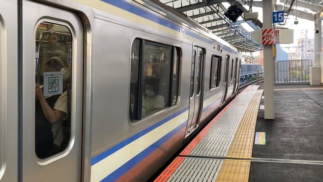 11.07.2023 года. Отправление электрички маршута «Чиба-Офуна» от станции Мусащи-Косуги. смотреть онлайн