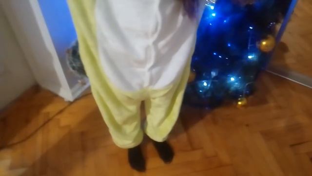 ОБЗОР МОДНЕЙШЕЙ ПИЖАМЫ И АЙФОНА - КАК УЧИТЬ РАДОВАТЬСЯ , А НЕ ЗАВИДОВАТЬ 14.01.2019 смотреть онлайн