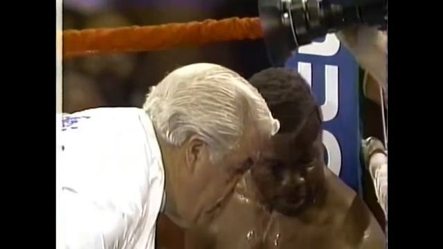 Julio Cesar Chavez vs Meldrick Taylor 1. HD 720p60 @battlesoftitans смотреть онлайн
