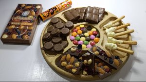 Асмр Шоколадный🍫 приятные звуки шоколадок и вкусняшек постукивание и хруст для вашей редакции🥰