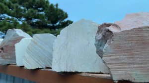 Глина Южный берег и бруски мела. Вкусно, не глотаю!!!