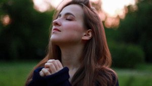 Вера Павлова - Там лес и дом...