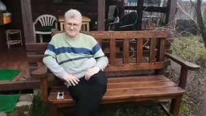 Мебель из массива дерева (сосны) под старину.
Садовая скамейка от Ролинади