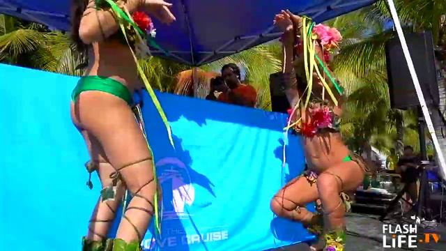 Мода Красота Стиль Шоу Лайфстаил -
Groove Cruise Miami Flash Life 2017
#Лайфстаил 
#Мода 
#Красота