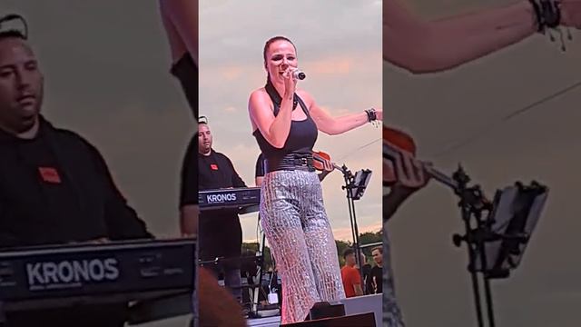 Magyar Sziget - Péter Szabó Szilvia koncertje 2. смотреть онлайн