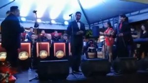 Manuel Freytes y Jorge Velasquez a dúo interpretando Flores Negras de Felipe Pirela