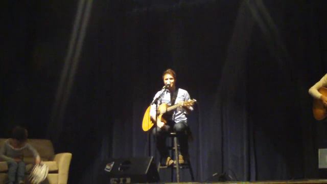 Kris Allen - Arkansas Banter - Kelly Lounge - March 10, 2010.mov смотреть онлайн